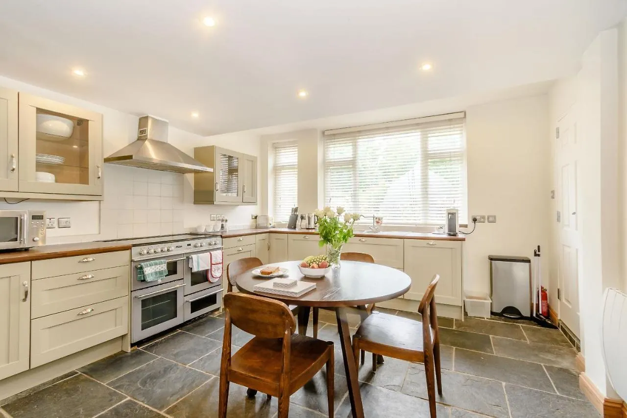 Pear Tree Cottage, Great Ouseburn Holiday home